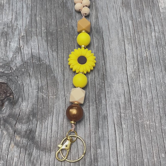 Sunflower Wooden beaded lanyard for teachers- video of whole length of lanyard